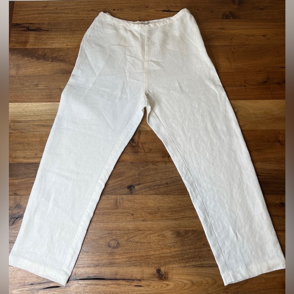 2/$30 Pure Linen White Capri Pants Coastal Casual Contemporary Zipper FLAW - Picture 2 of 10
